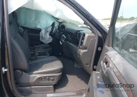 2025 GMC Sierra 1500 2Wd Short Box Slt from USA, damaged, VIN 1GTPHDED8SZ131752